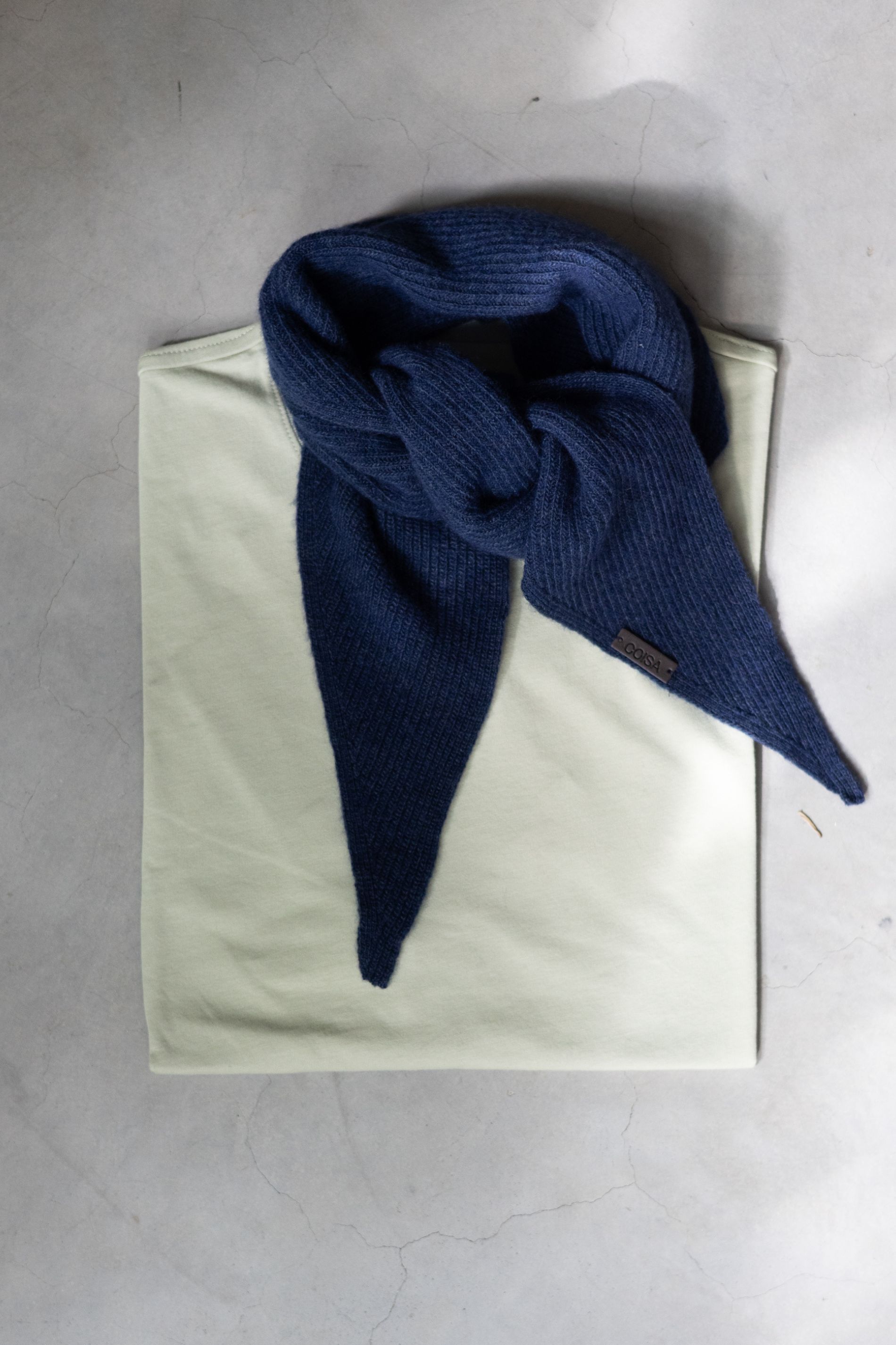 TRIANGLE SCARF MINI BLUE 