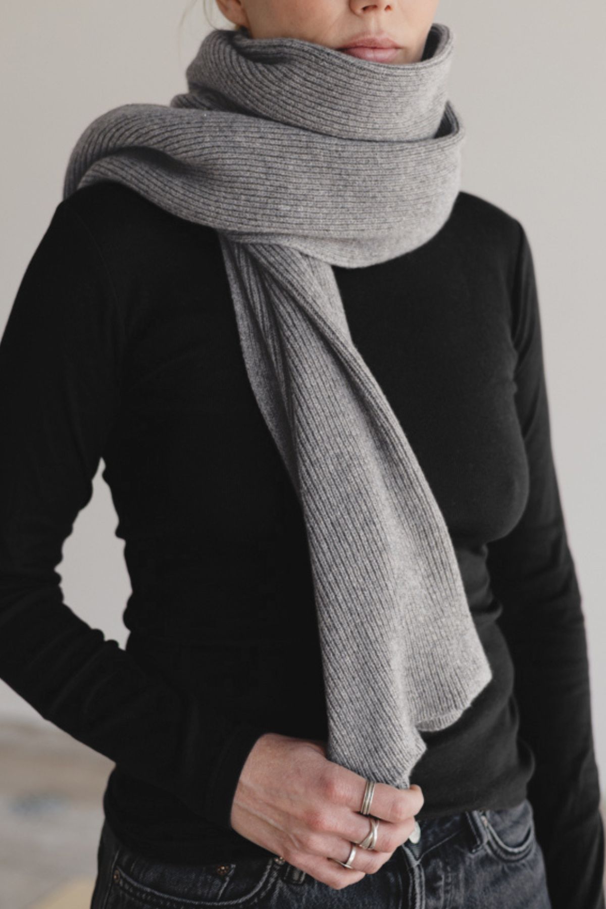 95% CASHMERE SCARF GREY 